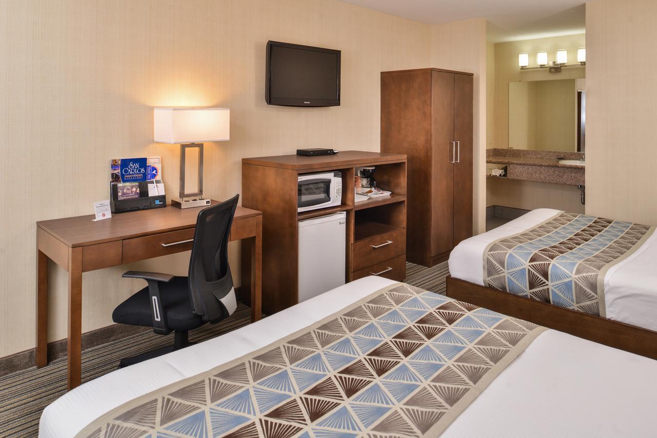 Good Living Inn San Carlos Bagian luar foto