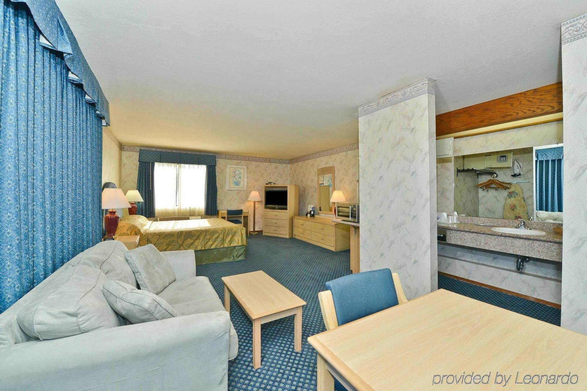 Good Living Inn San Carlos Bagian luar foto